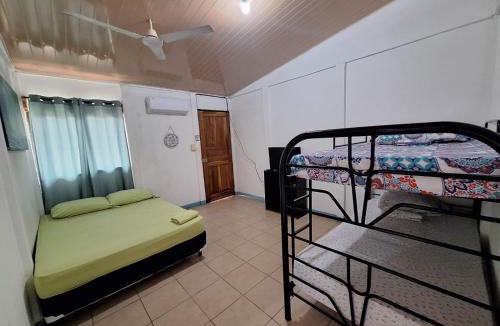 Brasilito Apartment | Cabina Grande en Brasilito con piscina a 2 min caminando de playa brasilito