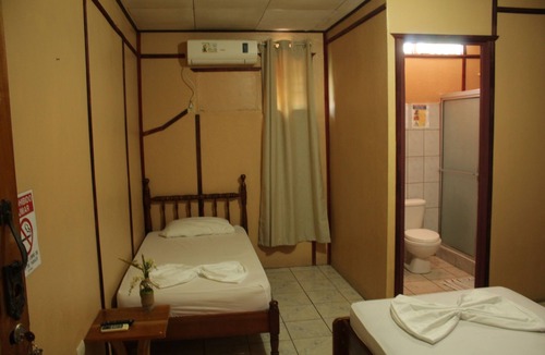 Puerto Jimenez Hotel | Cabinas Carolina