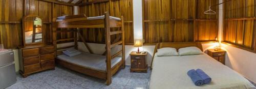 Cahuita Cabin | Cabinas Iguana Cahuita