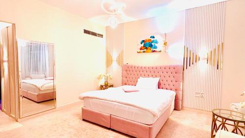 Ajman Apartment | Canel View Holiday Home with Parking