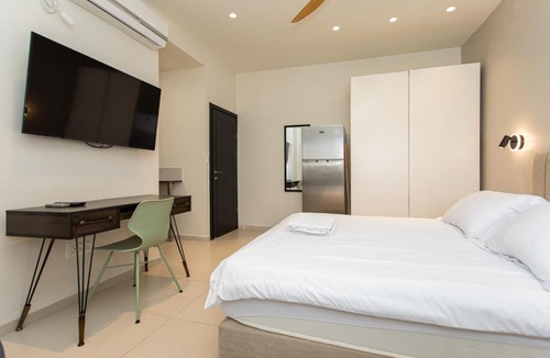 Haifa Apartment | Carmel Studio By Carmel Boutique