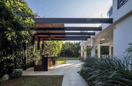 Kfar Shmaryahu Villa | Carmelo Tulip Villa