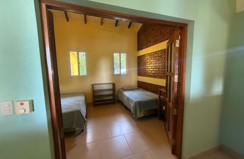 Aserradores House | Casa Amarilla
