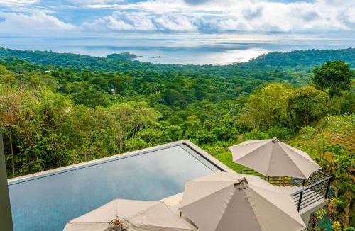 Dominical Villa | Casa Amigos - By Pura Villas