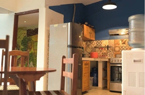 Leon House | Casa Caballito 1BR, AC + Garage, Near Cathedral