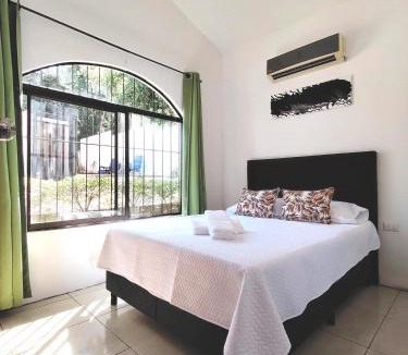 Rio Seco House | Casa Chika, Playa Grande, Private House, Pool, Kitchen, AC