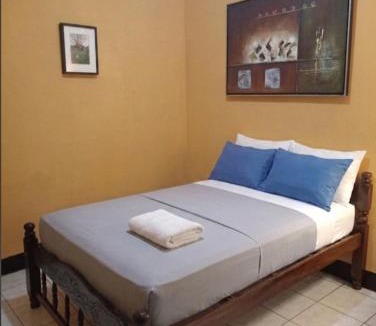 Granada Bed & Breakfast | Casa de Huéspedes El Almendro