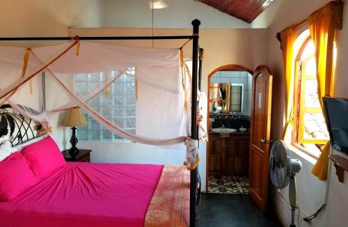 Granada Bed & Breakfast | Casa del Agua