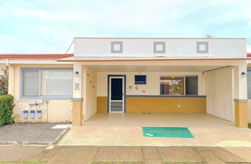Bejuco House | Casa familiar de playa, Condominio Malaga Bejuco