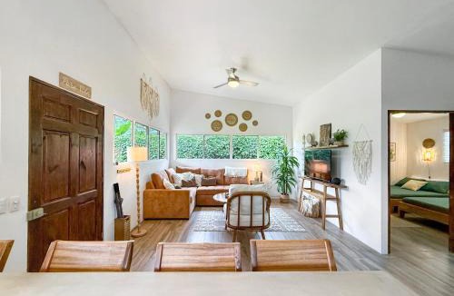 Puerto Viejo de Talamanca House | Casa Jewel - Charming home with AC and pool