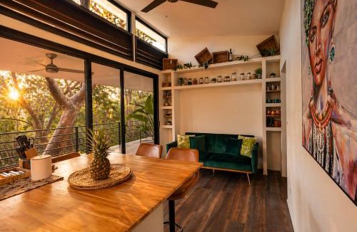 Nuevo Colon Villa | Casa Jungle Escape with private hot tub Near the Beach