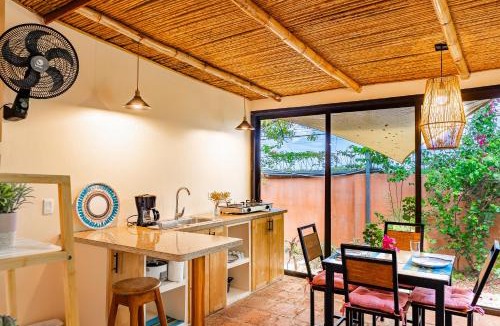 Tamarindo House | Casa Mapache Pool and Breakfast Available near Tamarindo Beach