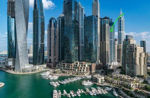 Dubai Apartment | Casa Marina - great views & pool, fully equipped