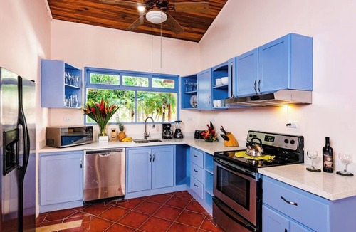 Playa Langosta Apartment | Casa Tropical☙Remodeled Beach Oasis Perfect for resting and relaxing ❧