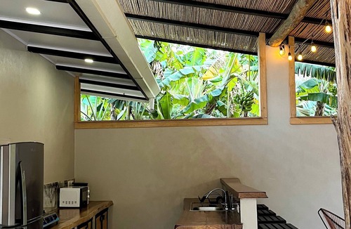 Canafistula House | CASA ULYSSE 2-bedroom house near Tamarindo with swimming pool in the nature