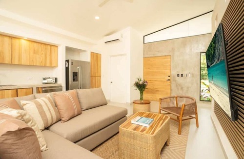 Playa Hermosa House | Casa Usure – Huetar-Inspired Beachside Haven