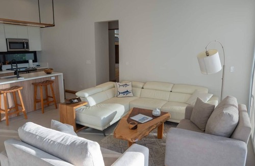 Coco House | Casa Wasabi Beachfront home w/Pickleball Court & private pool
