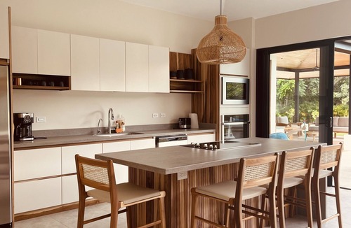 Pinilla House | Casa Zuri Luxury Villa + Guest House & Beach Club