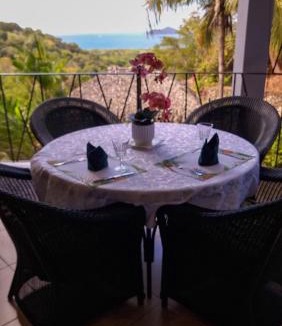 Panama Beach House | CasaMyra American Gourmet Breakfast Included