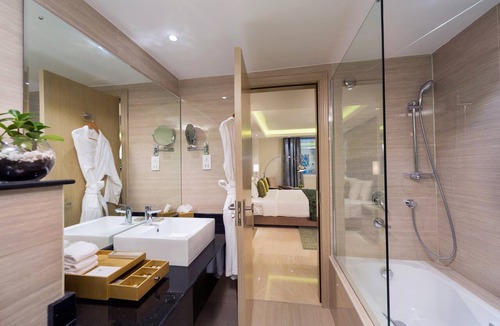 Azaiba Hotel | Centara Muscat Hotel Oman