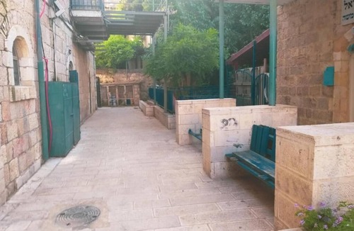 Musrara Apartment | Central Jerusalem