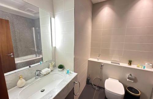 DIFC House | Central Park towers Difc suite kings