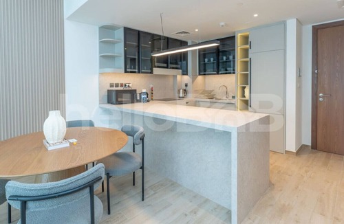 Al Wasl Apartment | Central Perks Await! Chic apt in City Walk, Dubai!