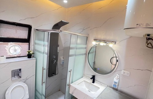 Amman Apartment | central tiny studio for rent 409