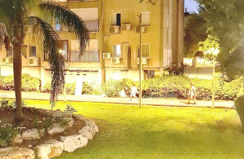 Nahariya Apartment | Charming 2 bdr Apartment by the beach, A/C, nearby water sports, family friendly