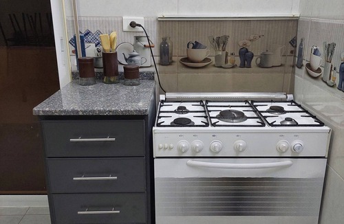 Az-Zarqa Apartment | Charming 2-bedroom apartment in delightful Zarqa with AC, WiFi near to services