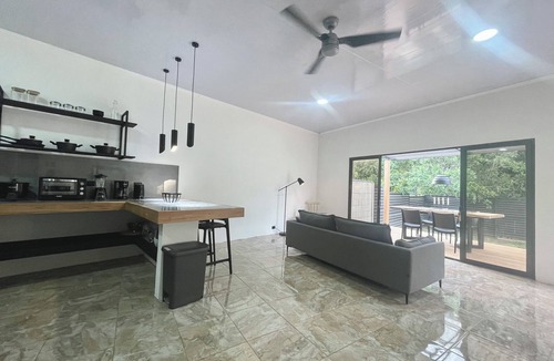 Pinilla House | Charming 2-bedroom Pinilla House in fabulous Avellanas!