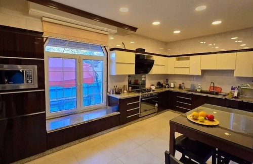 Ash Shajarah Villa | Charming 3-bedroom scenic villa with a pool, WiFi in the lovely north