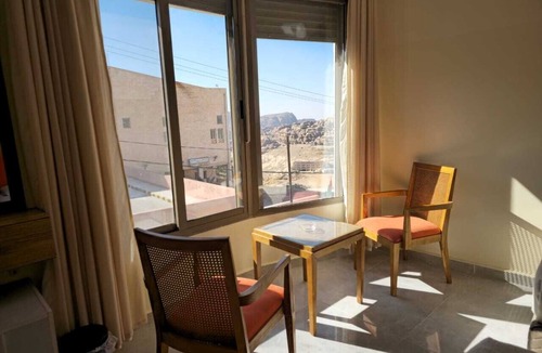 Wadi Musa Bed & Breakfast | Charming 5-bedroom bed & breakfast with WiFi, AC in fabulous Wadi Musa, Petra