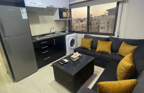 Amman Apartment | Charming Amman Apartent with City Views
