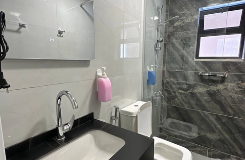 Al Swaifyeh Apartment | Charming Amman Apartment with Modern Amenitie