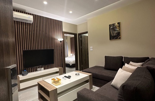 Al Swaifyeh Apartment | Charming Amman Apartment with Central AC