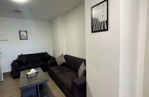 Amman Apartment | Charming Amman Apartment at center