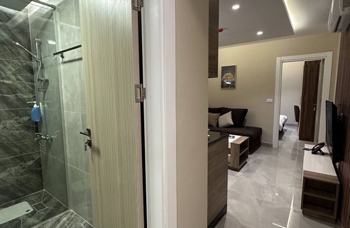Al Swaifyeh Apartment | Charming Amman Apartment with Modern Ameniti
