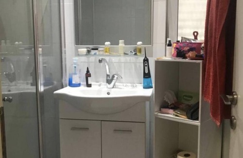 Tel Aviv City Center Apartment | Charming apartment in the heart of Tel Aviv. Located near all bars/restaurants!