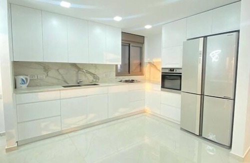 Netanya Apartment | Charming apt steps to the beach