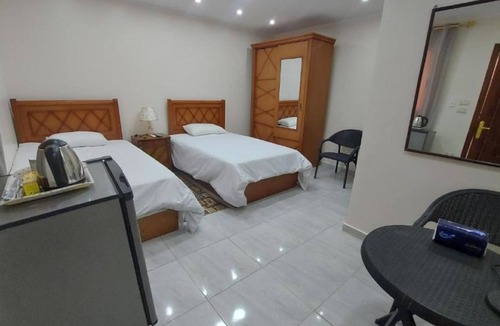 Kafrat al Jabal Bed & Breakfast | Charming bed & breakfast in marvelous Giza Governorate with WiFi, AC 2 twin beds