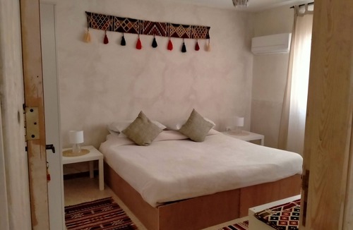 Wadi Musa Bed & Breakfast | Charming bed & breakfast with AC, WiFi in enjoyable Wadi Musa