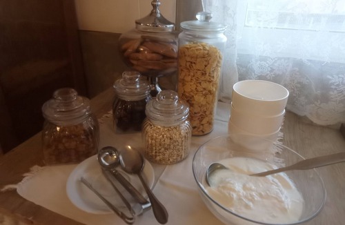 Wadi Musa Bed & Breakfast | Charming bed & breakfast in marvelous Wadi Musa with breakfast included