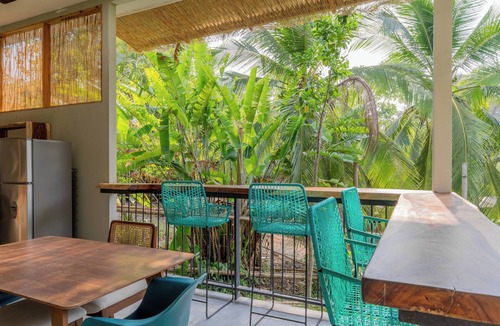 Manzanillo Apartment | Charming Casita at Manzanillo Beach