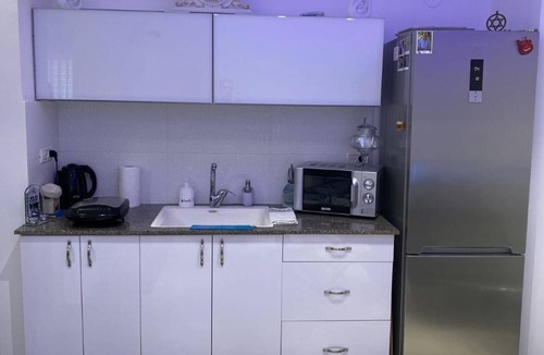 Bat Yam Apartment | Charming two-bedroom apartment On The Sea Bat Yam