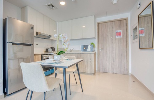 Dubai Apartment | Chic 1BR in Town Square UNA Dubailand by Deluxe Holiday Homes