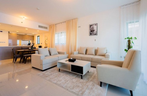 Abu Dhabi Apartment | Chic 2BR Escape Near the Beach