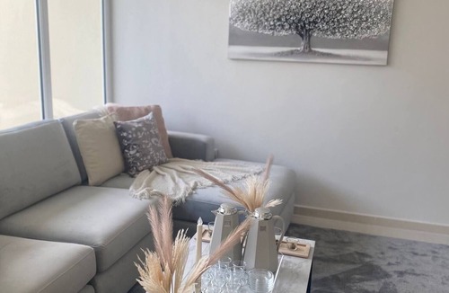 Dubai Villa | Chic 3-Bed Villa in Damac Hills 2, Dubai: Luxury Living
