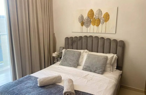 Dubai Villa | Chic 3-Bed Villa in Damac Hills 2, Dubai: Luxury Living