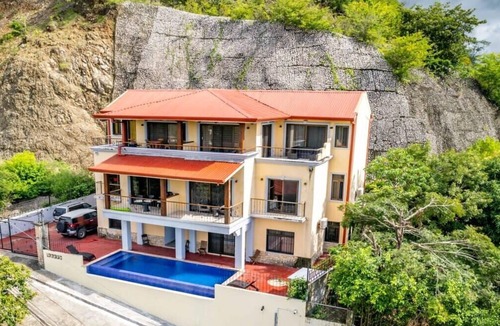 Playa Flamingo Condo | Chic Cliffside Condo w/Two Balconies Offering Spectacular Ocean & Mountain Views